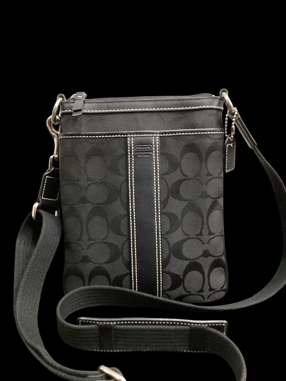 Coach Purse/ Small Crossbody H05N-6016 Signature Jacquard Silver Tone Hardware